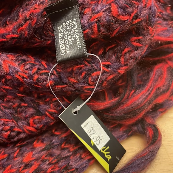 Purple Red Black Knit Poncho with fringe NWT - Picture 3 of 5